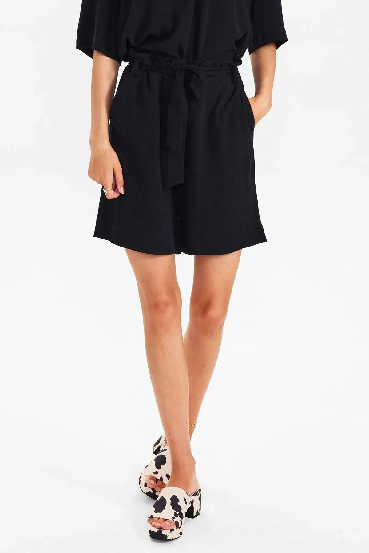 Shorts Nümph Nusassie Caviar