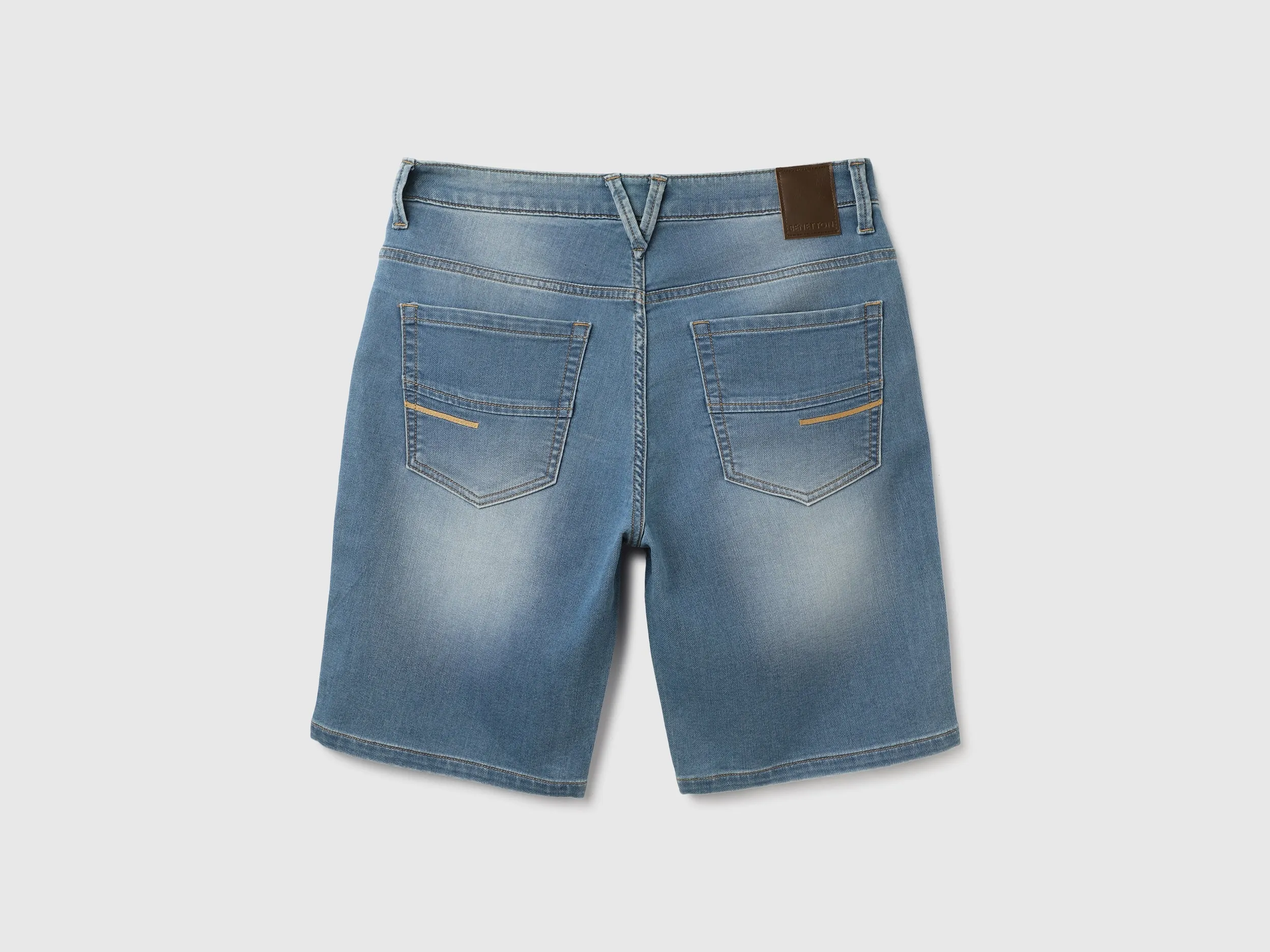 Solid Mid Rise Slim Fit Shorts