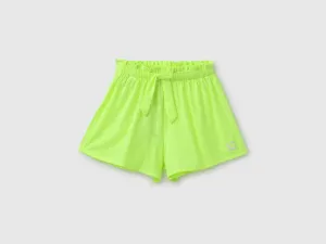 Solid Regular Fit Mid Rise Shorts