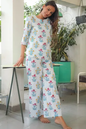 Sootisyahi 'Floral Breeze' Handblock Printed Pure Cotton Night Suit