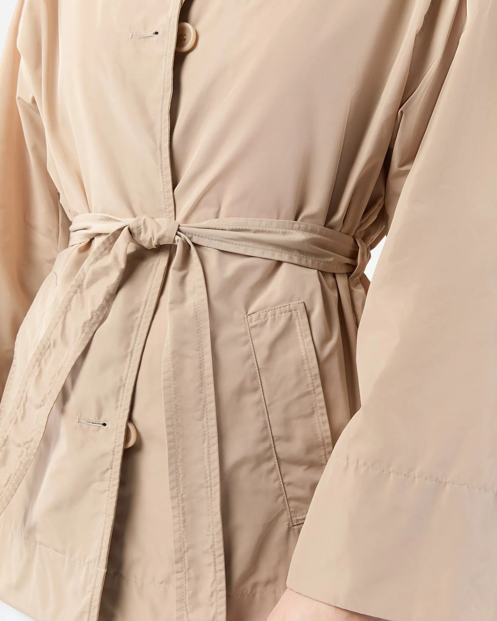 Teria Jacket in Sand