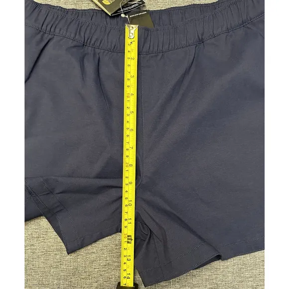 The North Face Women’s Class V Short Summit Navy Size Medium NWT