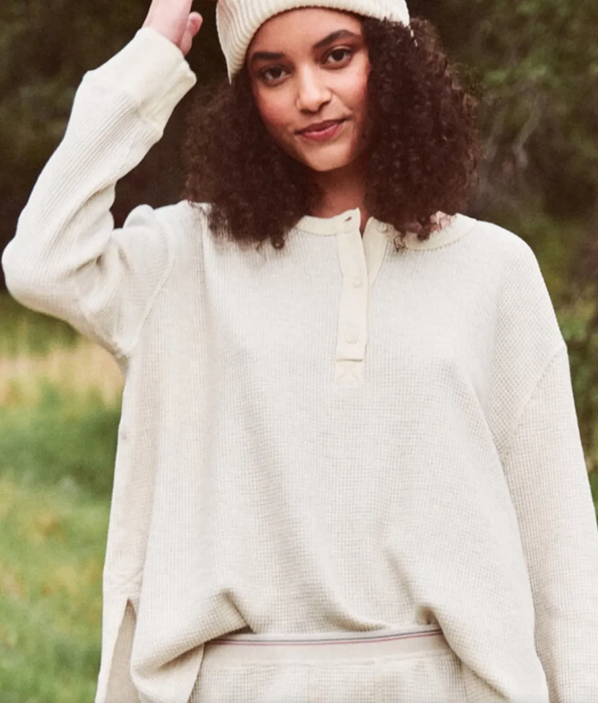The Waffle Slouch Henley, Heather Oatmeal
