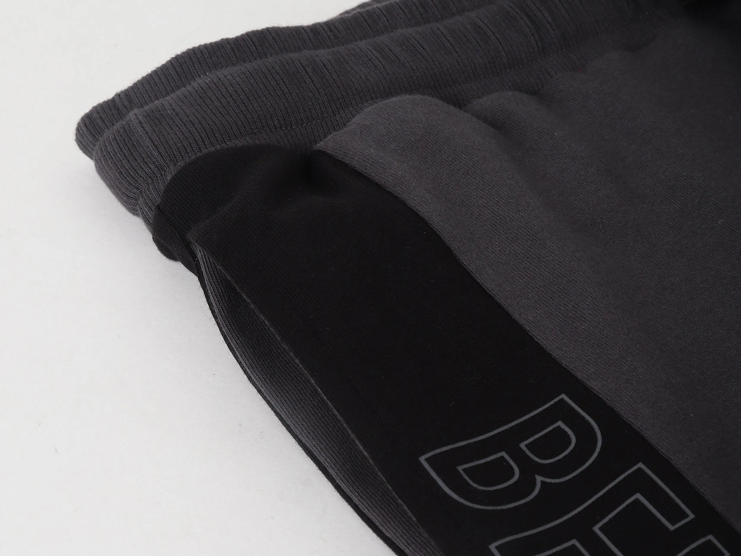 Typography Pattern Relaxed Fit Shorts