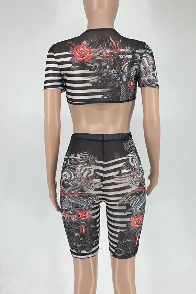 UM0103 Graphic Shirt and Shorts Set