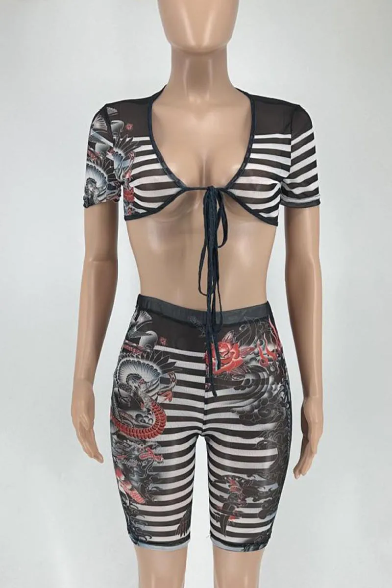 UM0103 Graphic Shirt and Shorts Set
