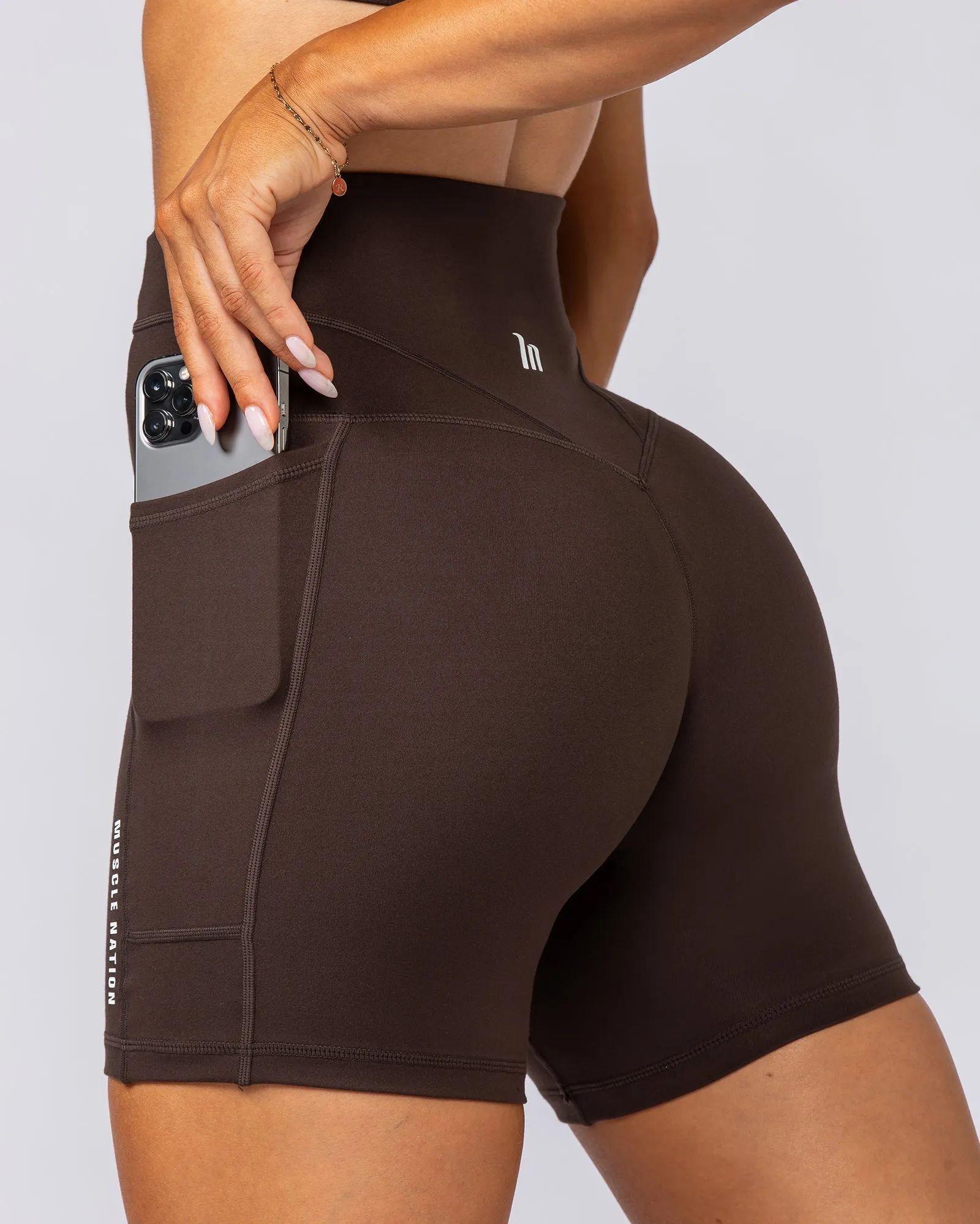 Unrivalled Everyday Pocket Bike Shorts - Cocoa