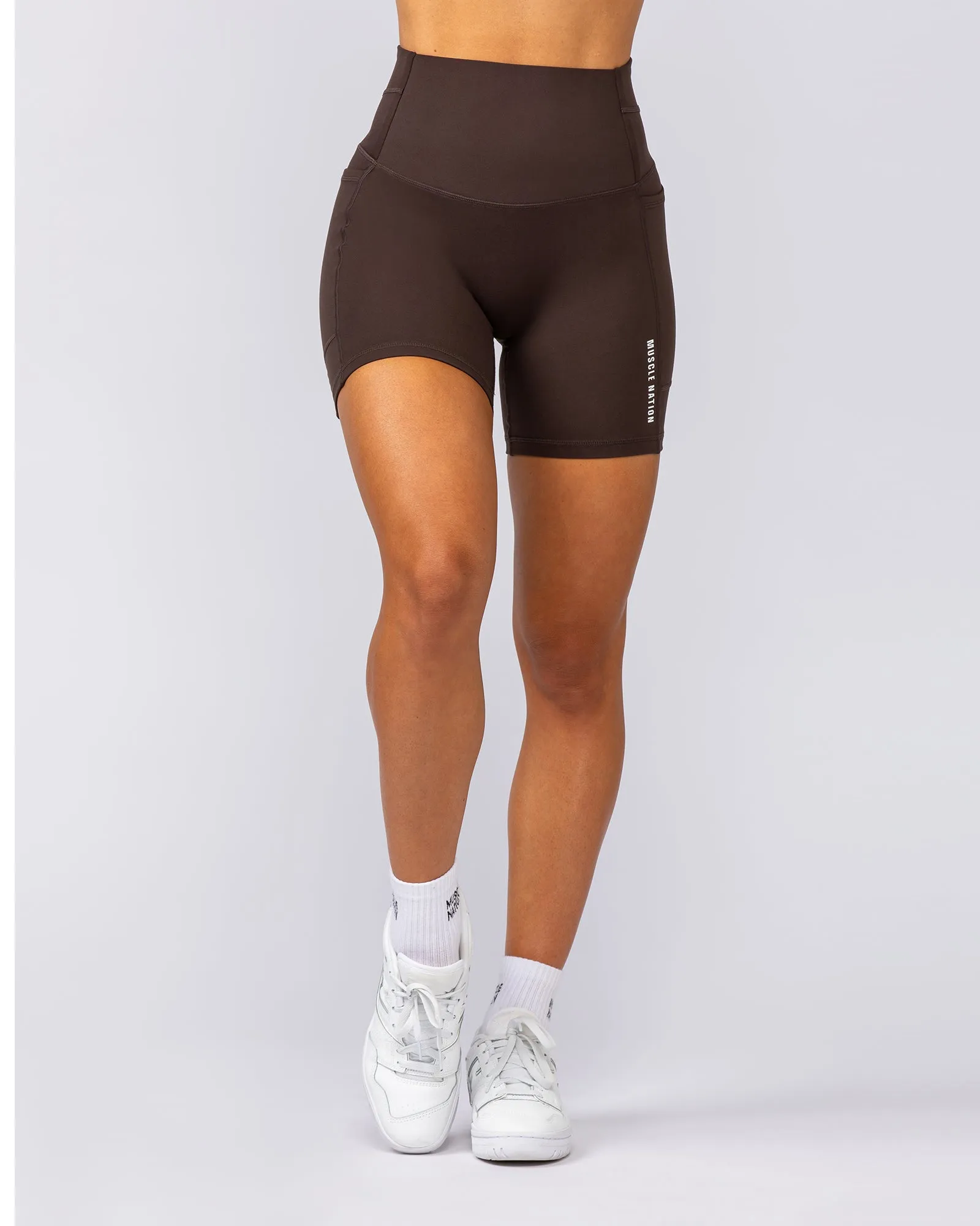Unrivalled Everyday Pocket Bike Shorts - Cocoa