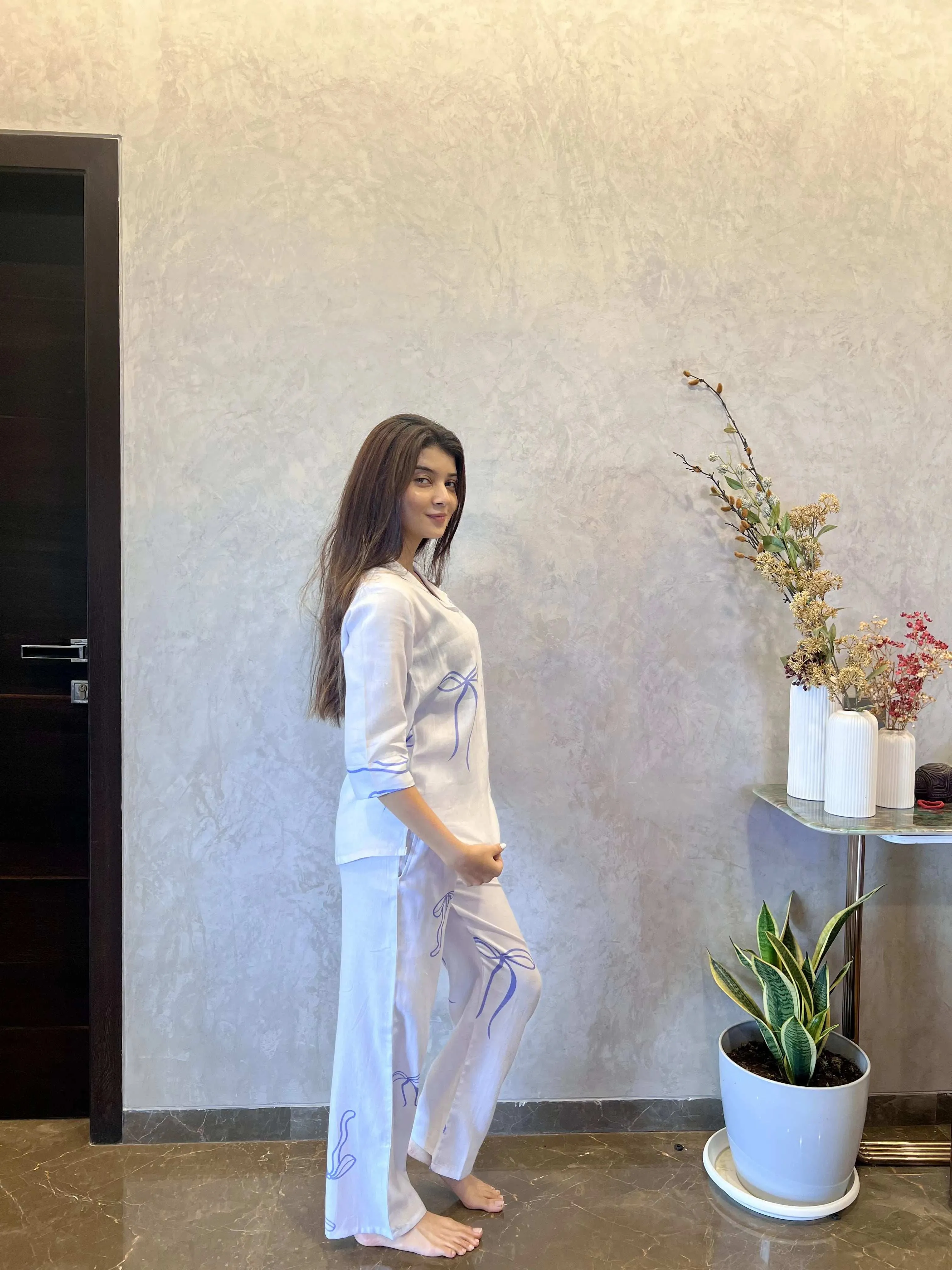 Velure Classic Bow Print Cotton Night Suit.