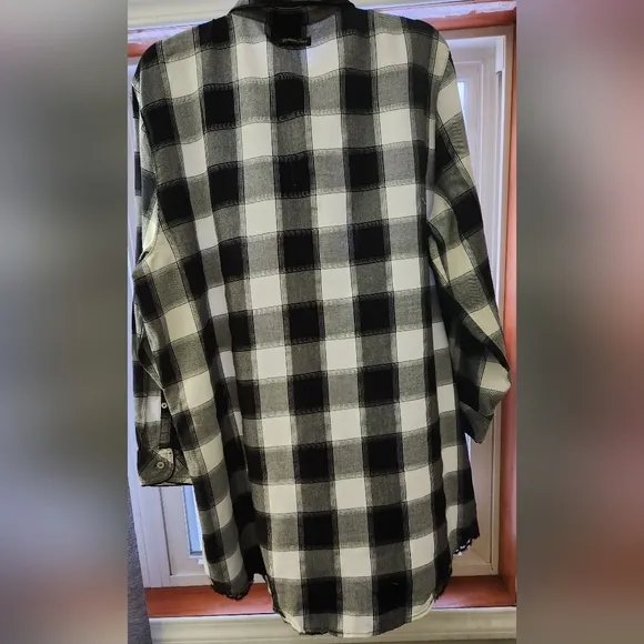 Victoria Secret intimates &amp; sleepwear buffalo plaid button-down sleep shirt.
