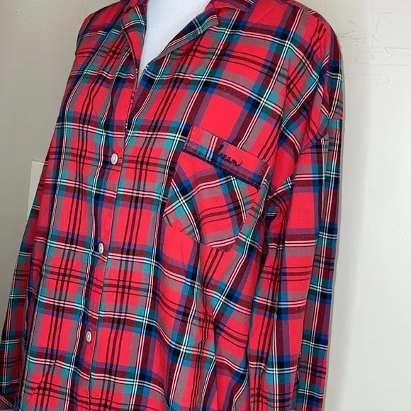 Victory Secret Long Sleeve Button Down intimate Sleepwear Size M