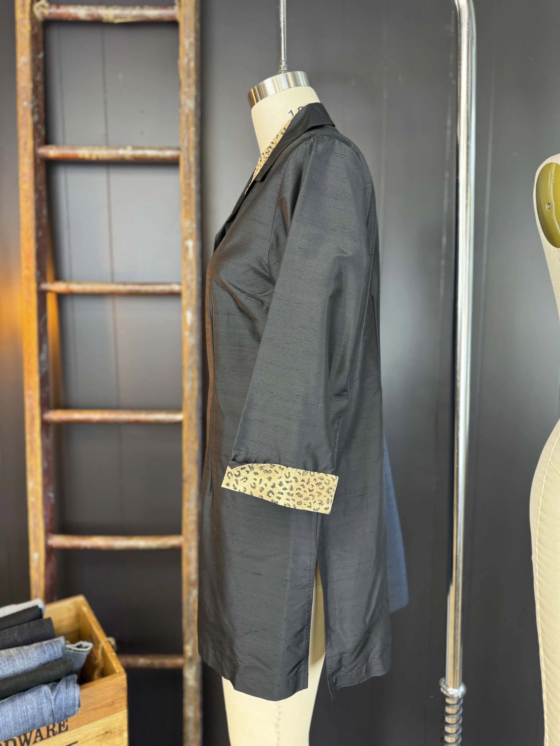 Vintage 1970s Silk Black Jacket/Blouse with Leopard Trims - Size L