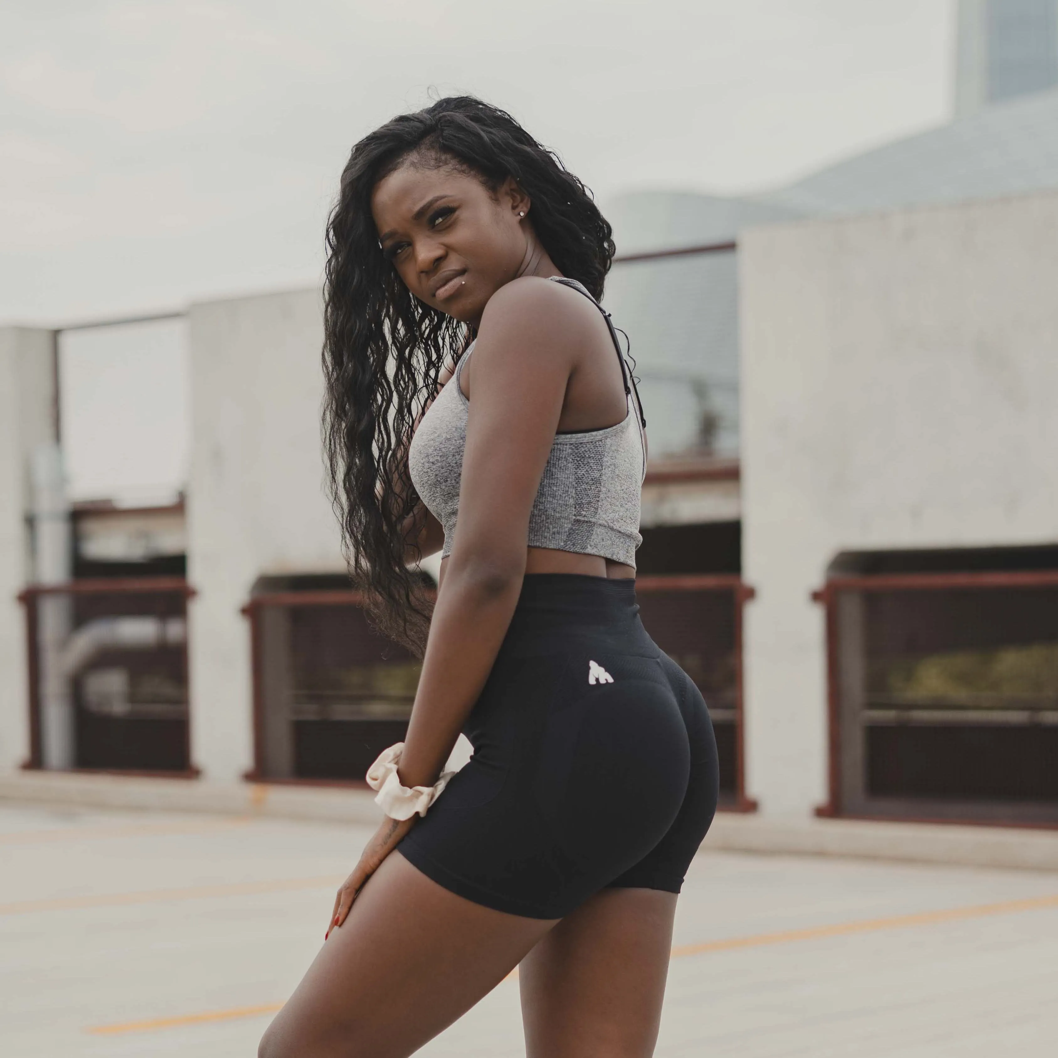 Woven Scrunch Bike Shorts - Black (Women's)